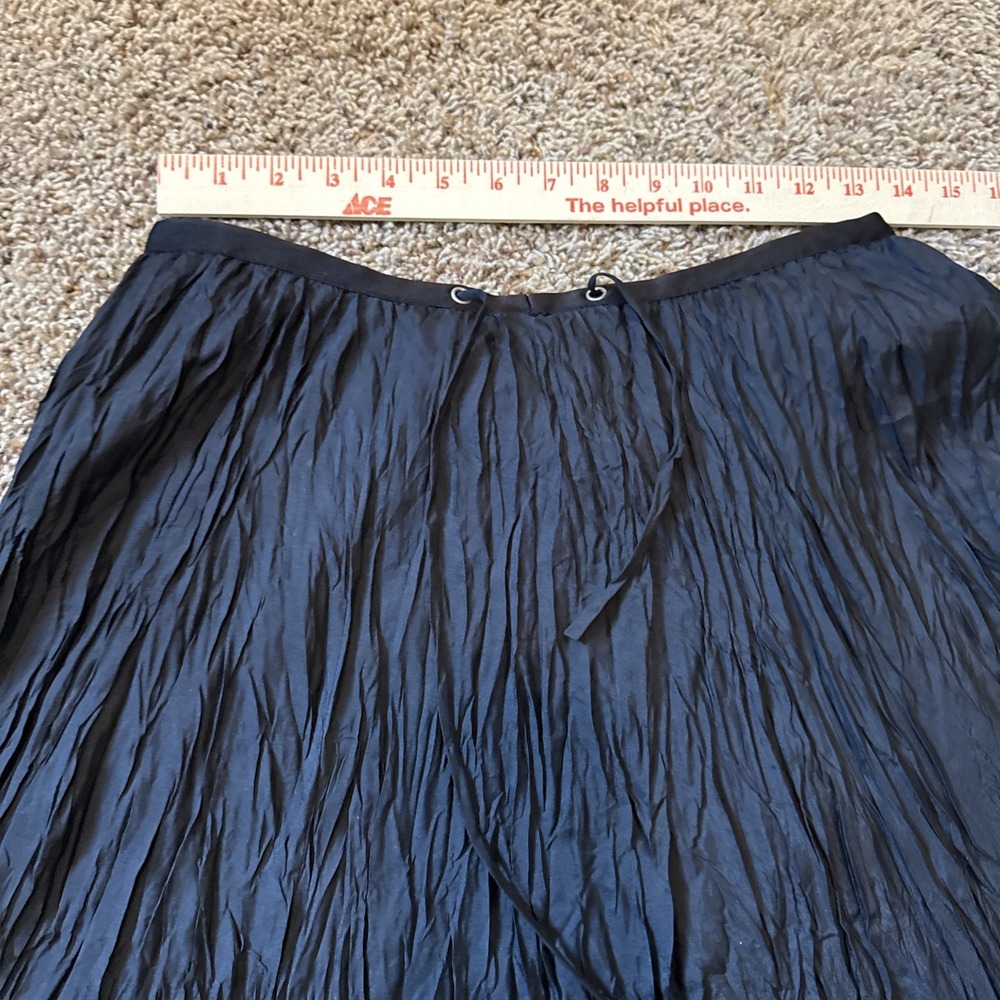 Tommy Bahama Vintage Black Silk Crinkle Maxi Skirt Size Small 90's Y2K - Picture 3 of 5